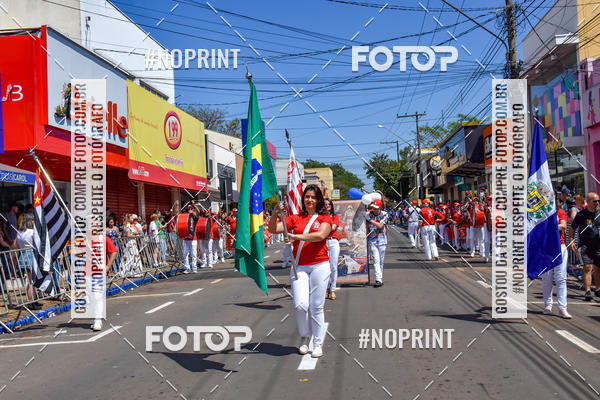 Buy your photos of the eventDesfile C�vico Anivers�rio da cidade de Leme on Fotop