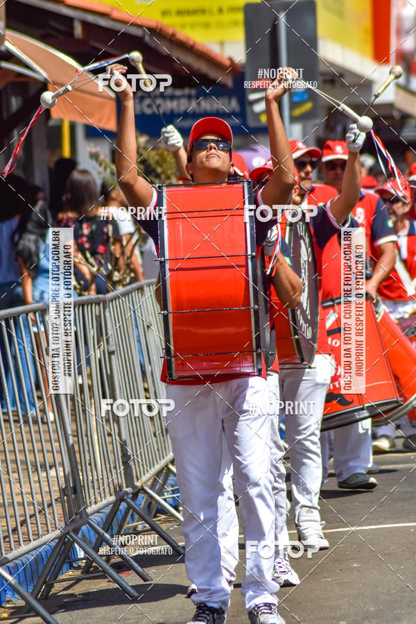 Compre as suas fotos do eventoDesfile C�vico Anivers�rio da cidade de Leme no Fotop