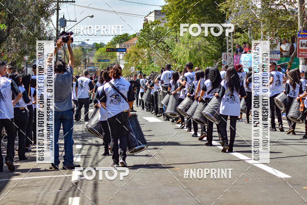 Compre as suas fotos do eventoDesfile C�vico Anivers�rio da cidade de Leme no Fotop