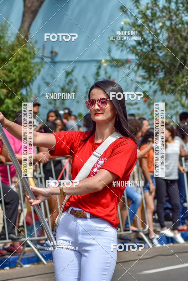 Compre as suas fotos do eventoDesfile C�vico Anivers�rio da cidade de Leme no Fotop