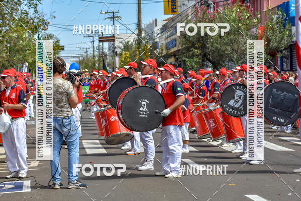 Compre as suas fotos do eventoDesfile C�vico Anivers�rio da cidade de Leme no Fotop