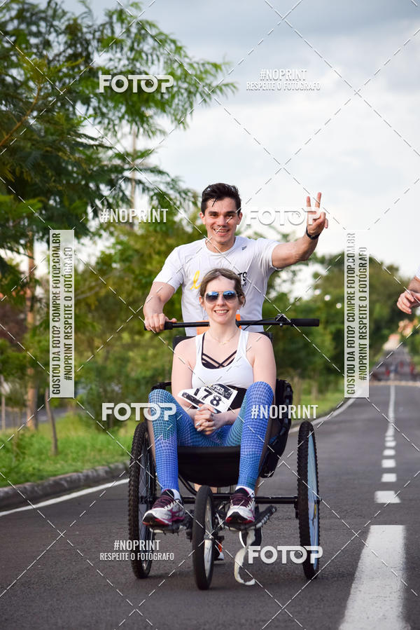 Buy your photos of the event2� Life Rock�n Run on Fotop