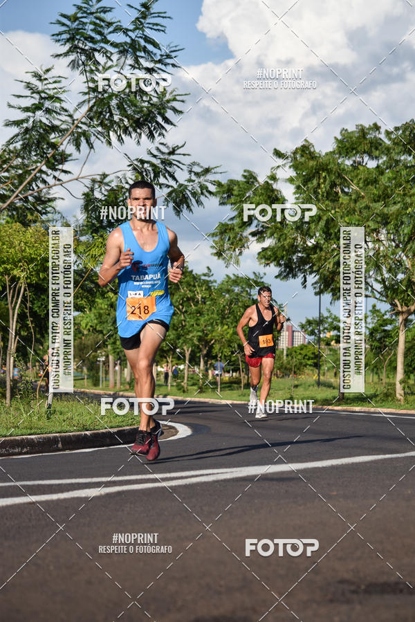 Buy your photos of the event2 Life Rockn Run on Fotop