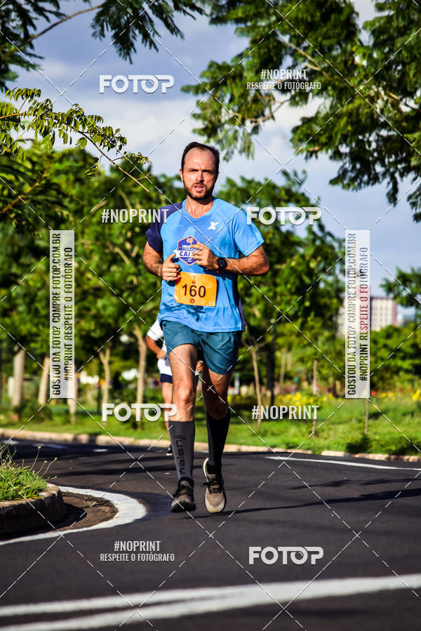 Buy your photos of the event2 Life Rockn Run on Fotop