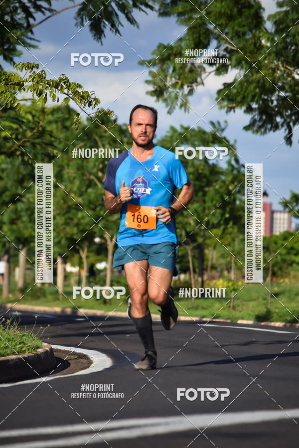 Buy your photos of the event2 Life Rockn Run on Fotop