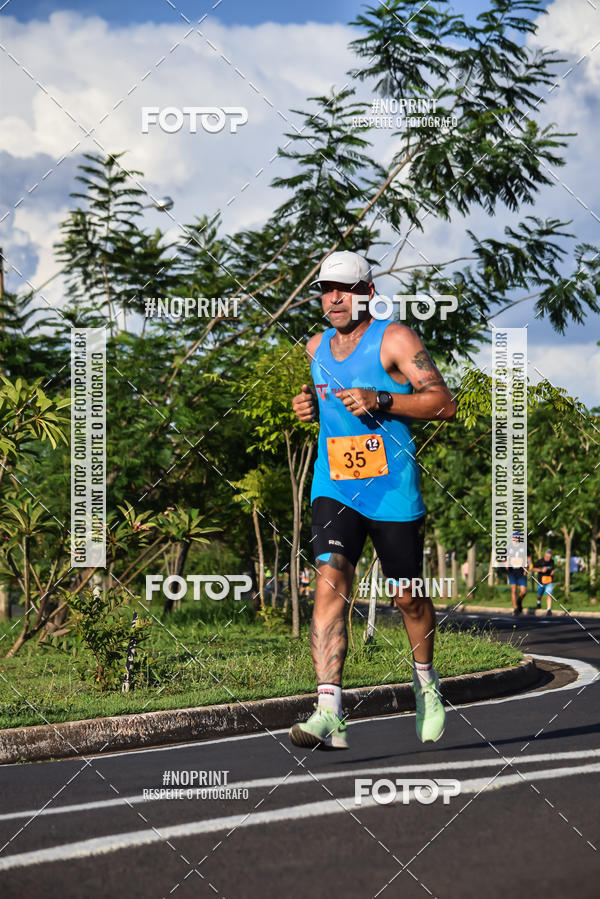 Buy your photos of the event2� Life Rock�n Run on Fotop