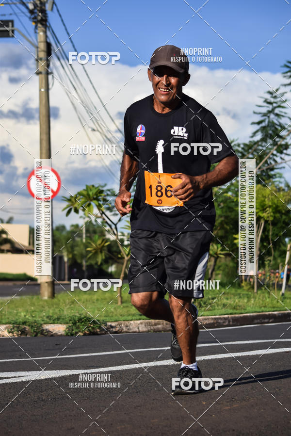 Buy your photos of the event2� Life Rock�n Run on Fotop