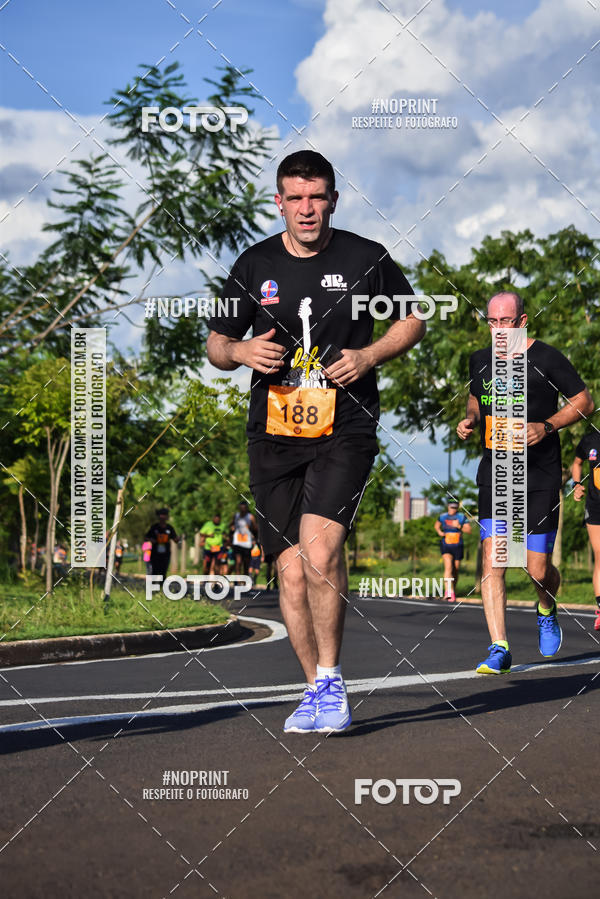 Buy your photos of the event2� Life Rock�n Run on Fotop