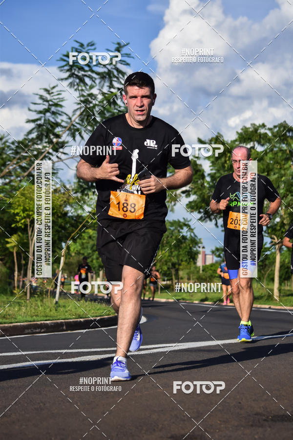 Buy your photos of the event2� Life Rock�n Run on Fotop