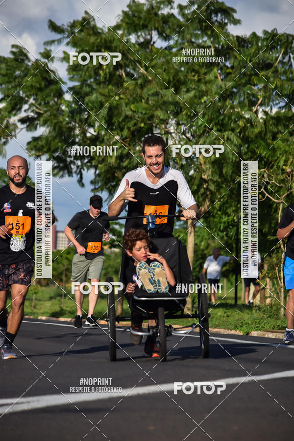 Buy your photos of the event2� Life Rock�n Run on Fotop