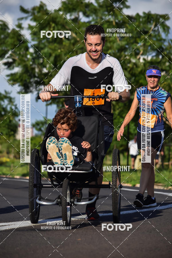 Buy your photos of the event2� Life Rock�n Run on Fotop