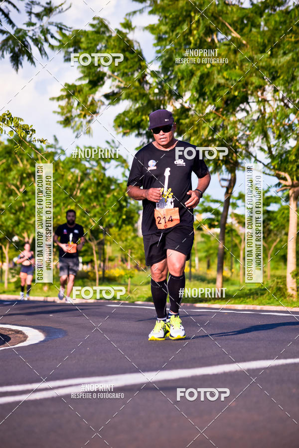 Buy your photos of the event2� Life Rock�n Run on Fotop