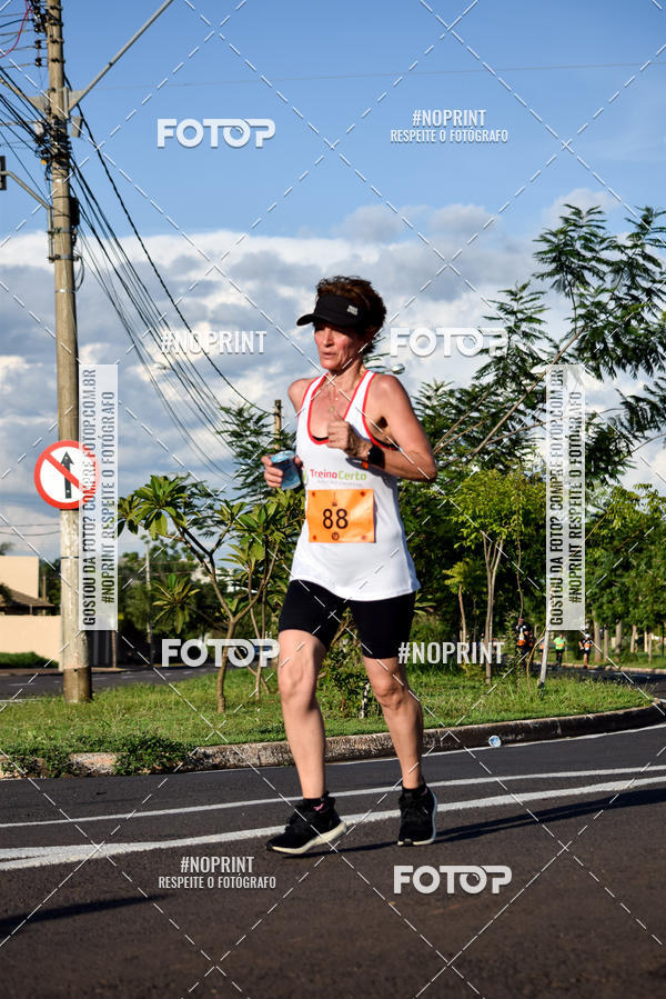 Buy your photos of the event2� Life Rock�n Run on Fotop
