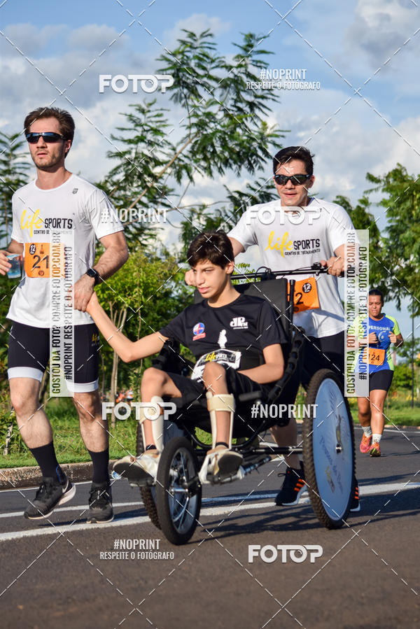 Buy your photos of the event2� Life Rock�n Run on Fotop