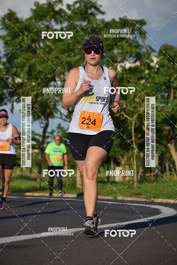 Buy your photos of the event2� Life Rock�n Run on Fotop
