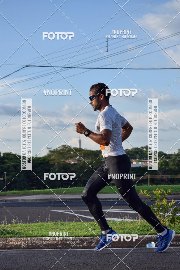 Buy your photos of the event2� Life Rock�n Run on Fotop