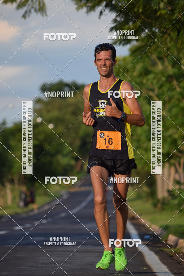 Buy your photos of the event2� Life Rock�n Run on Fotop