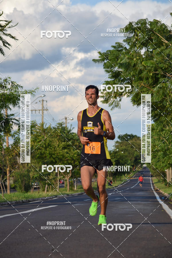 Buy your photos of the event2� Life Rock�n Run on Fotop