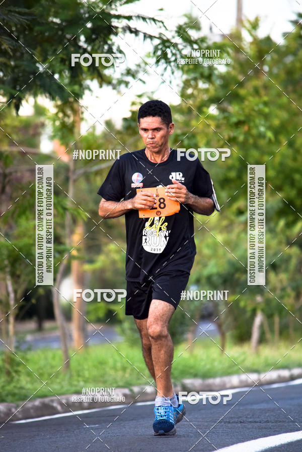 Buy your photos of the event2� Life Rock�n Run on Fotop