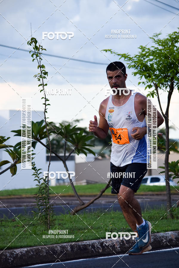 Buy your photos of the event2� Life Rock�n Run on Fotop