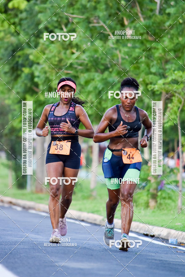 Buy your photos of the event2� Life Rock�n Run on Fotop