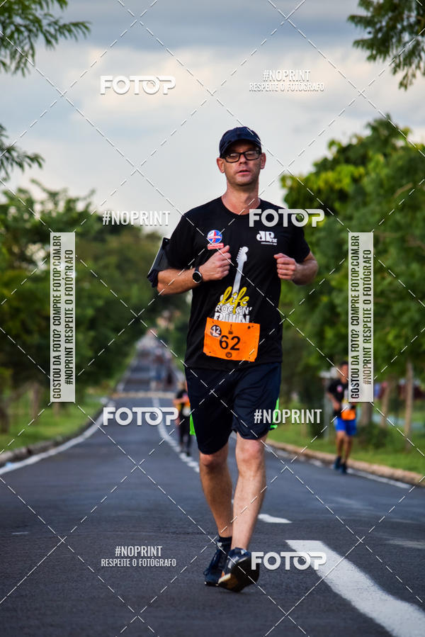 Buy your photos of the event2� Life Rock�n Run on Fotop
