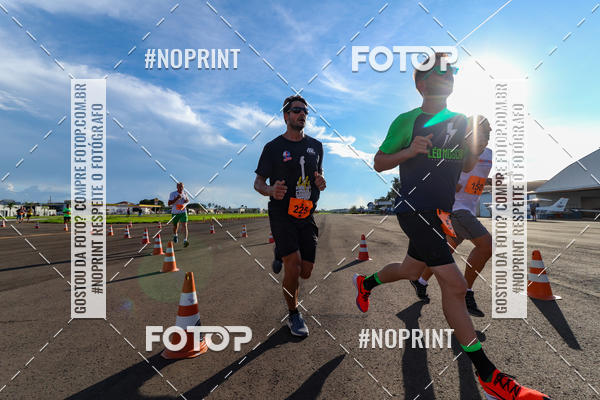 Buy your photos of the event2� Life Rock�n Run on Fotop