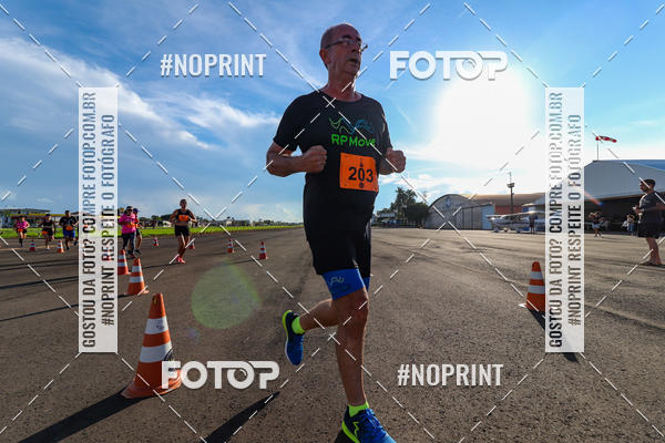 Buy your photos of the event2� Life Rock�n Run on Fotop