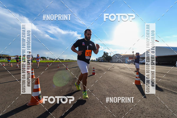 Buy your photos of the event2� Life Rock�n Run on Fotop