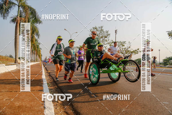 Buy your photos of the event6 Corrida Solidria Moura Lacerda on Fotop