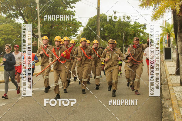 Buy your photos of the event17 Corrida do fogo on Fotop