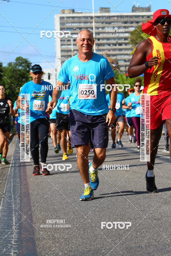 Buy your photos of the event17 Corrida do fogo on Fotop