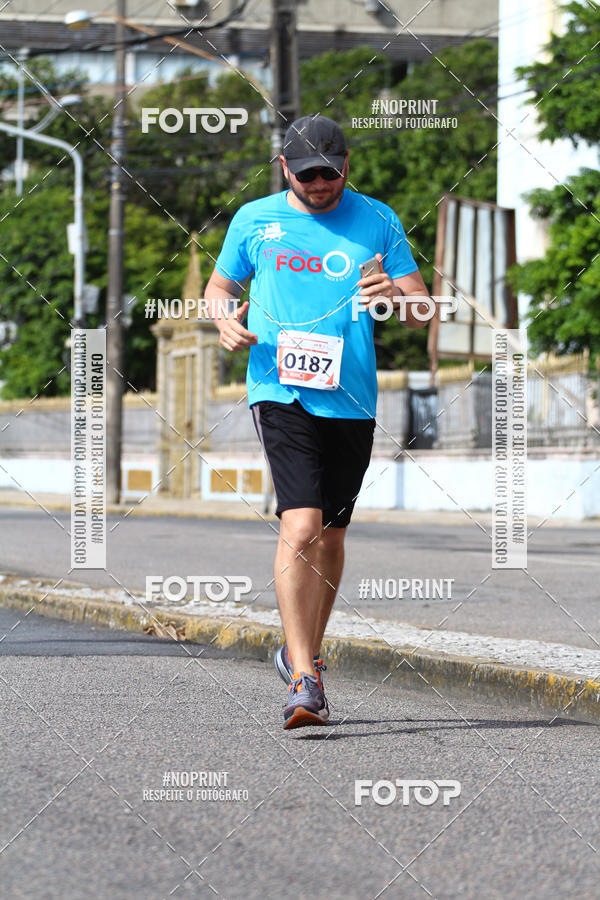 Buy your photos of the event17 Corrida do fogo on Fotop