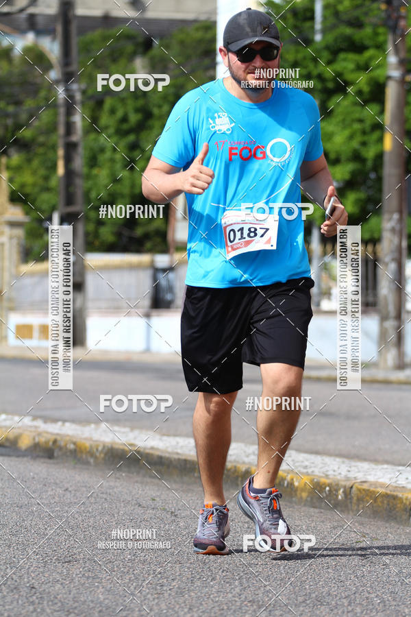 Buy your photos of the event17 Corrida do fogo on Fotop
