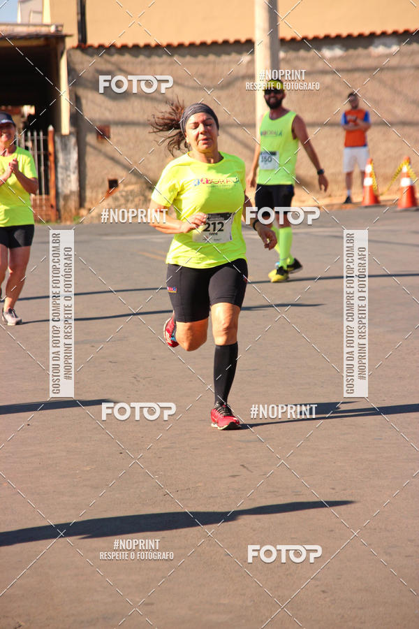 Achetez vos photos de l'vnement2 Corrida Anhanguera sur Fotop