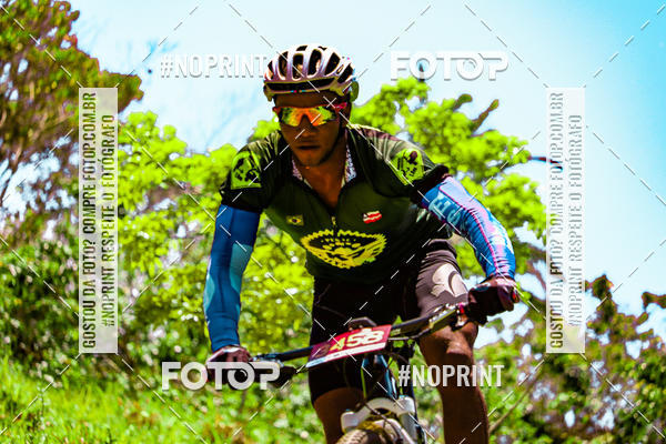 Achetez vos photos de l'vnementLatitude 12 - MTB sur Fotop