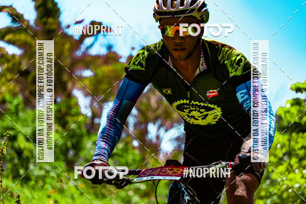 Achetez vos photos de l'vnementLatitude 12 - MTB sur Fotop