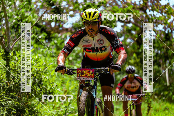 Achetez vos photos de l'vnementLatitude 12 - MTB sur Fotop
