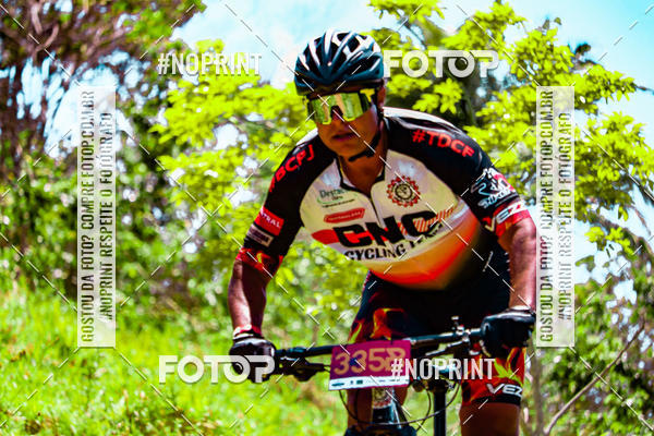 Achetez vos photos de l'vnementLatitude 12 - MTB sur Fotop