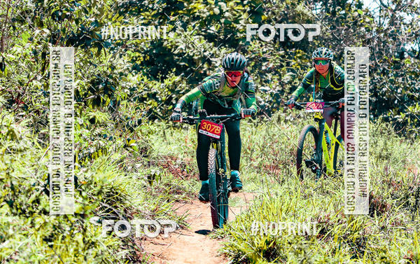 Achetez vos photos de l'vnementLatitude 12 - MTB sur Fotop