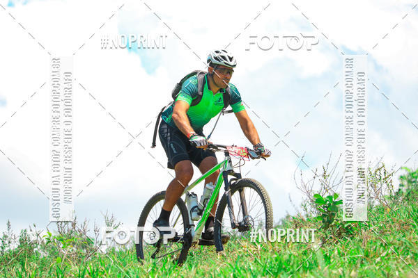 Achetez vos photos de l'vnementLatitude 12 - MTB sur Fotop