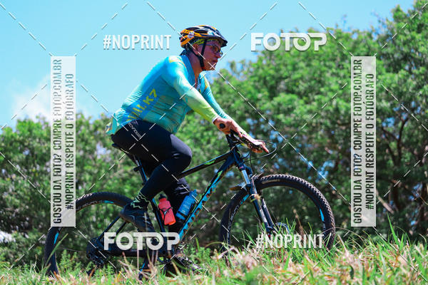 Achetez vos photos de l'vnementLatitude 12 - MTB sur Fotop