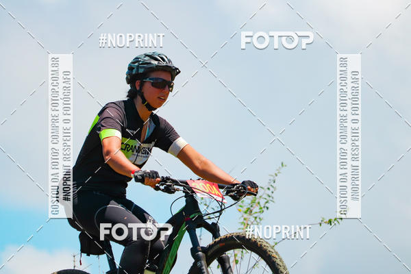 Achetez vos photos de l'vnementLatitude 12 - MTB sur Fotop