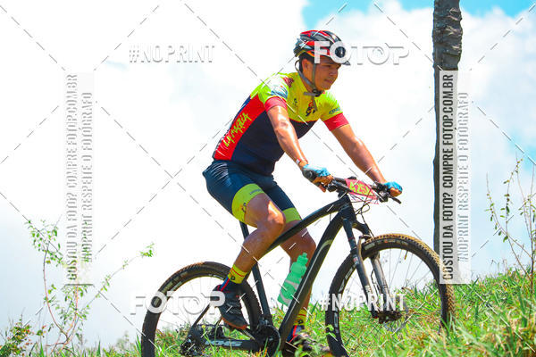 Achetez vos photos de l'vnementLatitude 12 - MTB sur Fotop