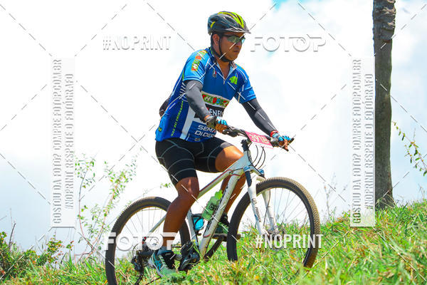 Achetez vos photos de l'vnementLatitude 12 - MTB sur Fotop