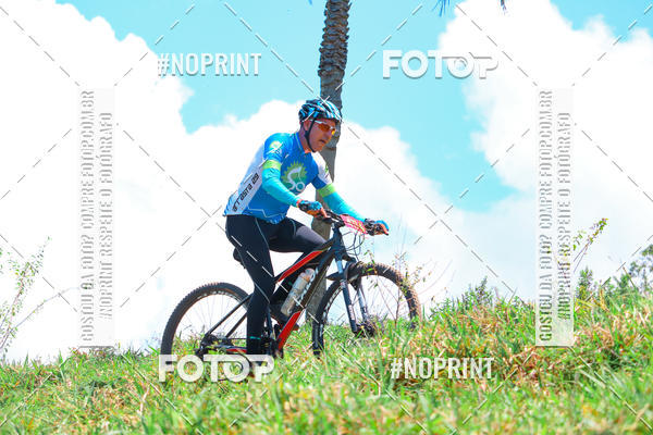 Achetez vos photos de l'vnementLatitude 12 - MTB sur Fotop