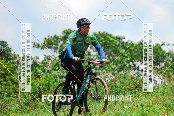 Achetez vos photos de l'vnementLatitude 12 - MTB sur Fotop