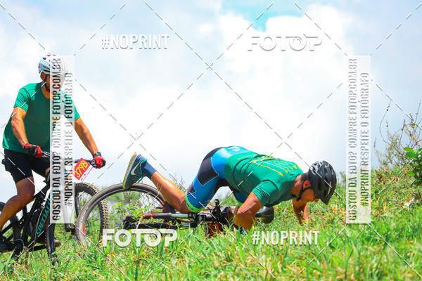 Achetez vos photos de l'vnementLatitude 12 - MTB sur Fotop