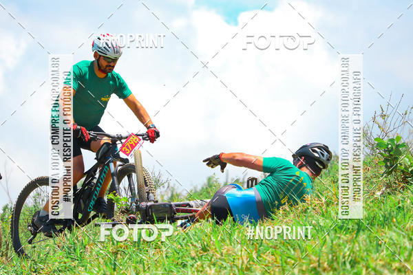 Achetez vos photos de l'vnementLatitude 12 - MTB sur Fotop
