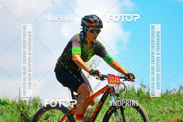 Achetez vos photos de l'vnementLatitude 12 - MTB sur Fotop